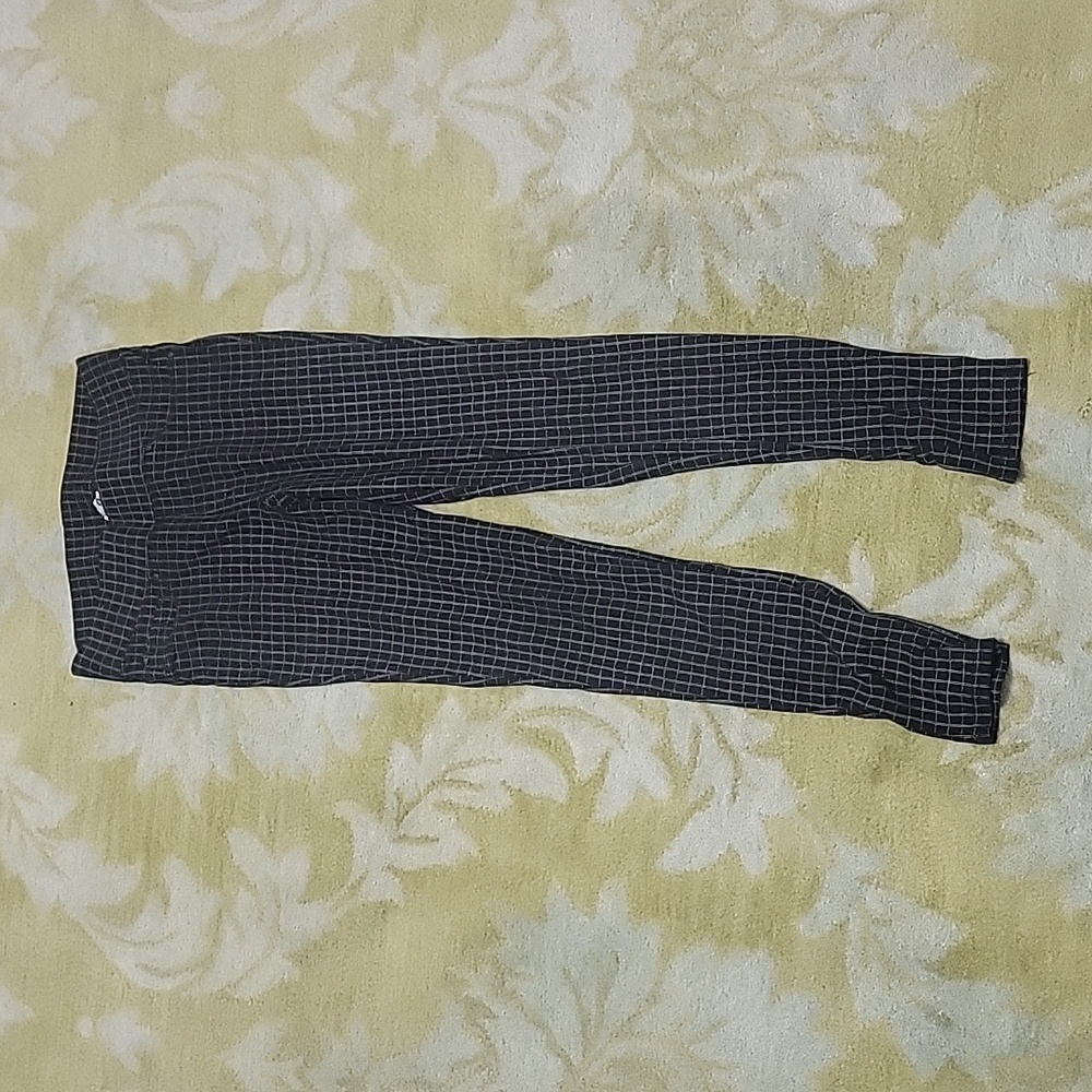 Black And tan windowpane pull on leggings